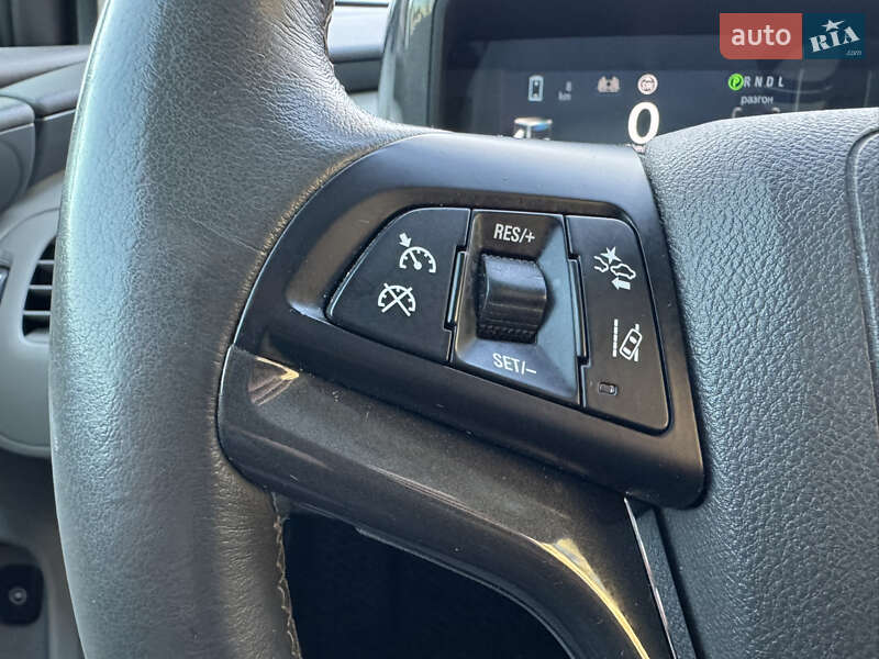 Хэтчбек Chevrolet Volt 2012 в Киеве фото 28 Хэтчбек Chevrolet Volt 2012 в Киеве