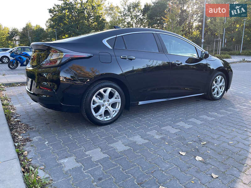 Хетчбек Chevrolet Volt 2017 в Луцьку