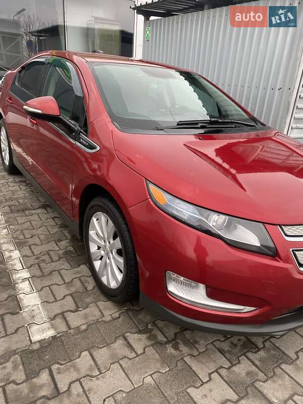 Хэтчбек Chevrolet Volt 2014 в Виннице
