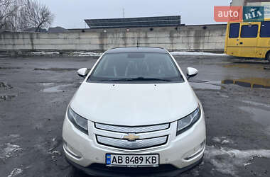 Хэтчбек Chevrolet Volt 2011 в Могилев-Подольске