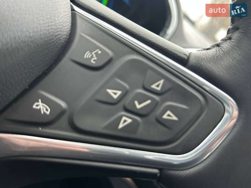 Хетчбек Chevrolet Volt 2016 в Одесі