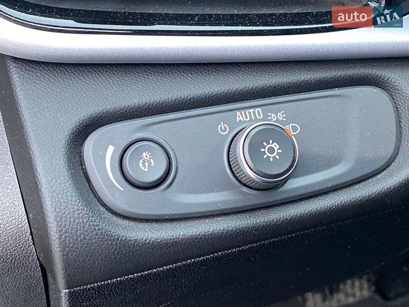 Хетчбек Chevrolet Volt 2018 в Києві