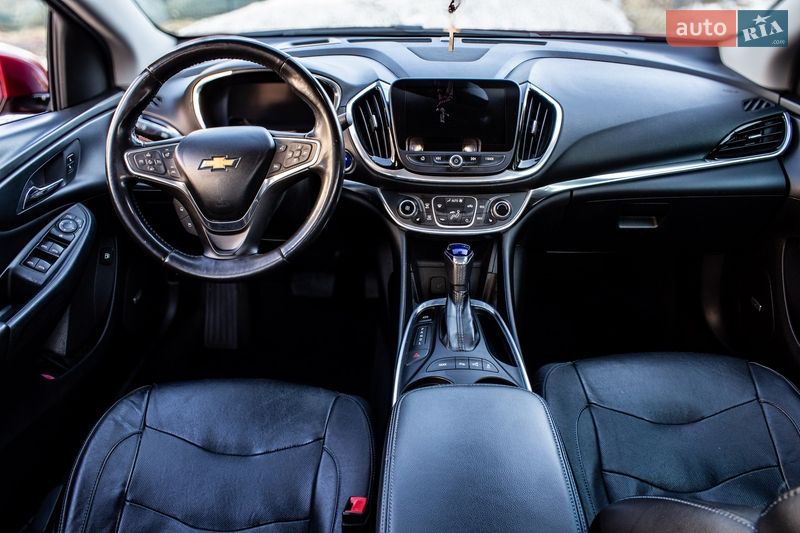 Хэтчбек Chevrolet Volt 2017 в Львове