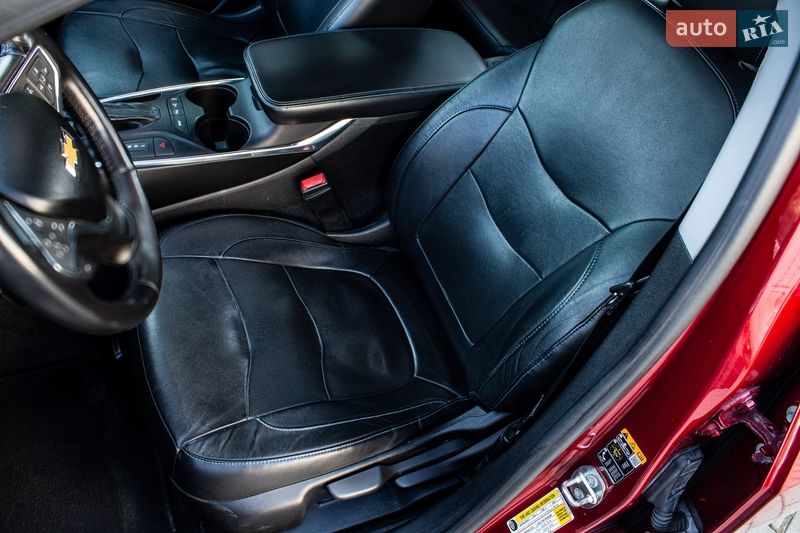 Хэтчбек Chevrolet Volt 2017 в Львове