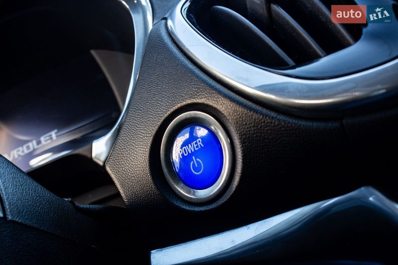 Хэтчбек Chevrolet Volt 2017 в Львове