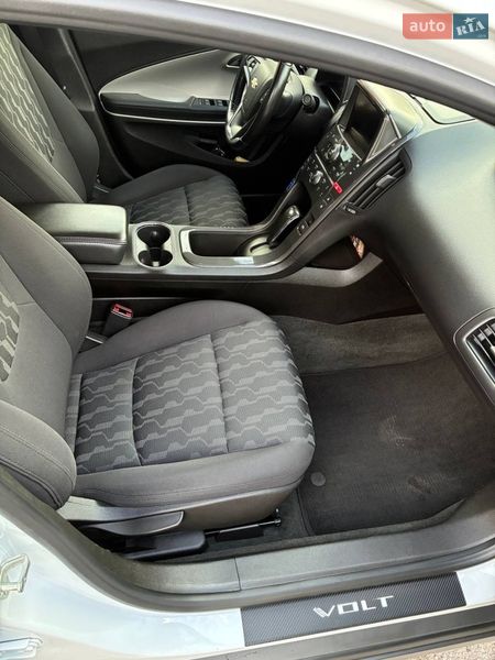 Хэтчбек Chevrolet Volt 2013 в Харькове