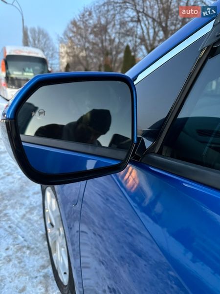 Хэтчбек Chevrolet Volt 2017 в Киеве