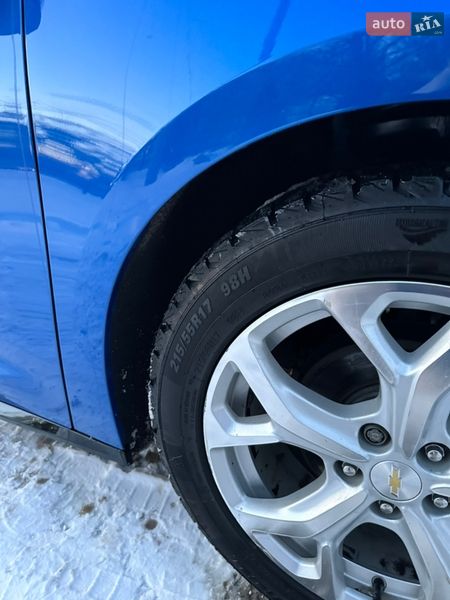 Хэтчбек Chevrolet Volt 2017 в Киеве