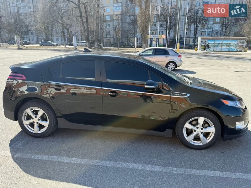 Хэтчбек Chevrolet Volt 2013 в Броварах