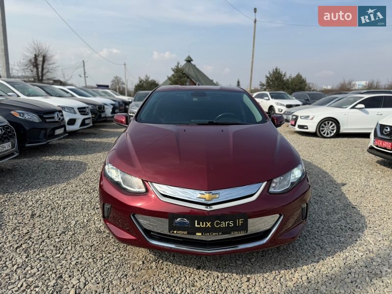 Хэтчбек Chevrolet Volt 2015 в Ивано-Франковске