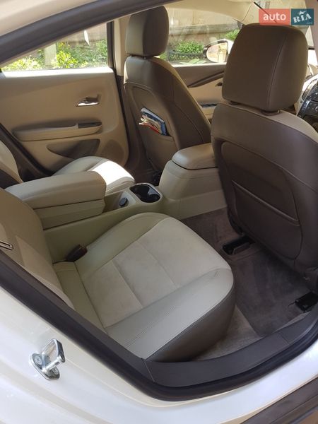 Хэтчбек Chevrolet Volt 2015 в Одессе