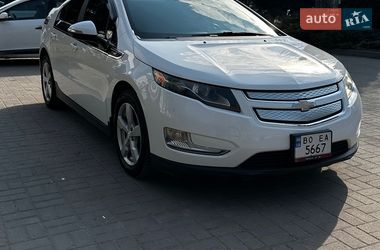 Хэтчбек Chevrolet Volt 2015 в Тернополе