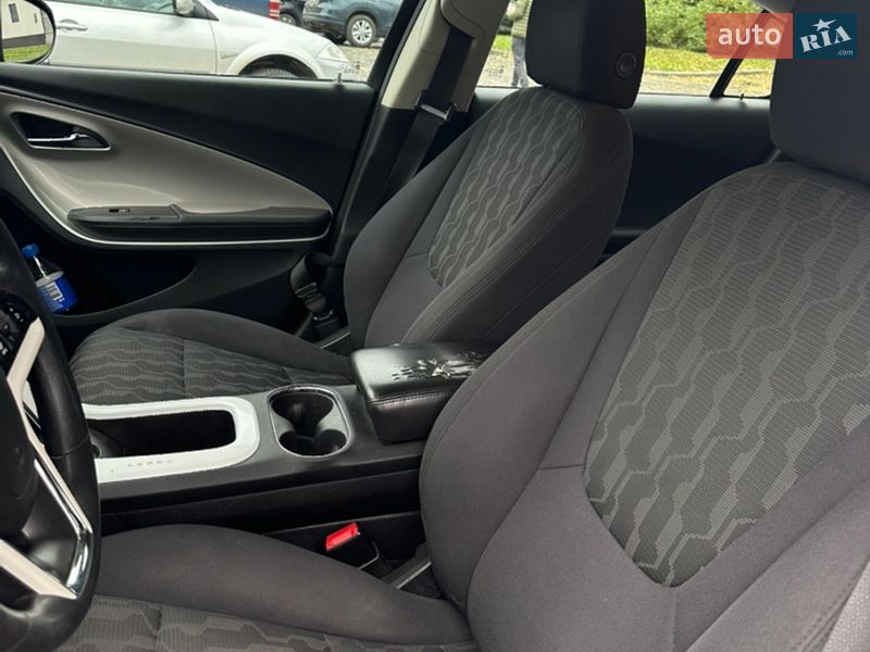 Хетчбек Chevrolet Volt 2012 в Луцьку фото 11 Хетчбек Chevrolet Volt 2012 в Луцьку