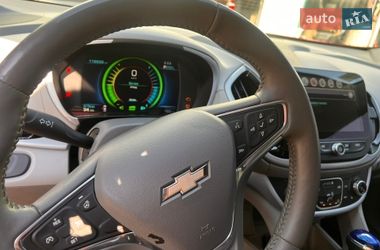 Хетчбек Chevrolet Volt 2015 в Черкасах