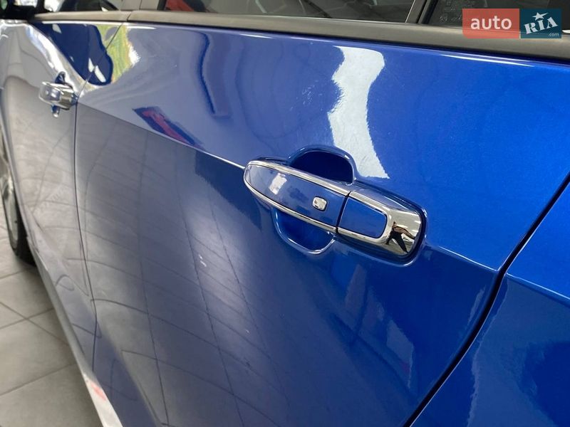 Хетчбек Chevrolet Volt 2017 в Києві