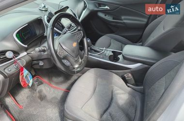 Хэтчбек Chevrolet Volt 2017 в Днепре
