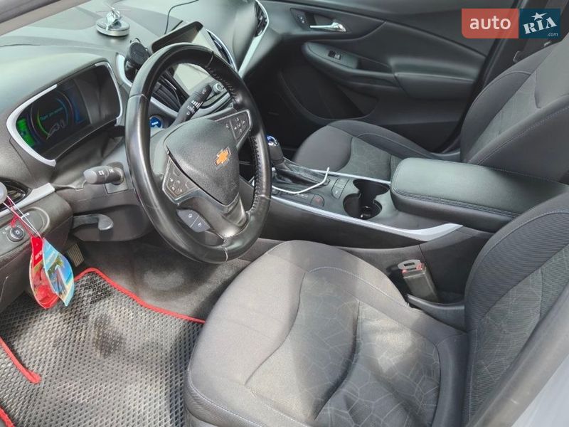 Хэтчбек Chevrolet Volt 2017 в Днепре фото 9 Хэтчбек Chevrolet Volt 2017 в Днепре