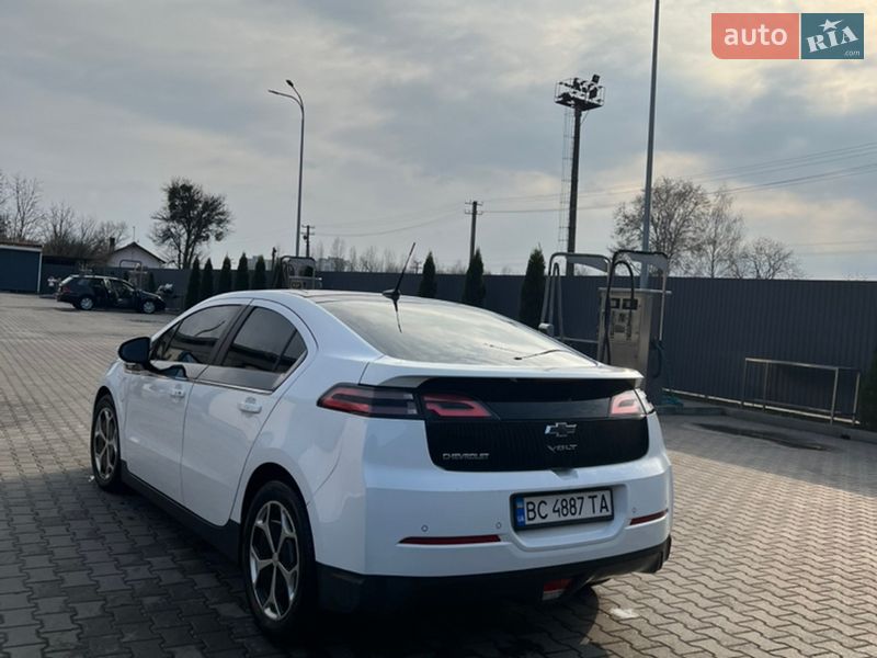 Хэтчбек Chevrolet Volt 2012 в Шептицькому