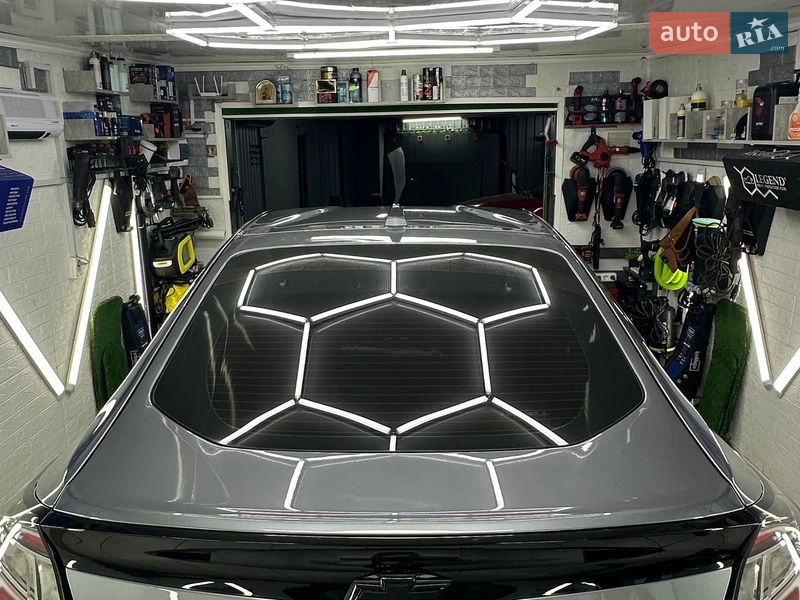 Хетчбек Chevrolet Volt 2019 в Миколаєві