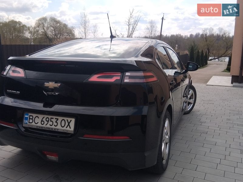 Хэтчбек Chevrolet Volt 2012 в Львове