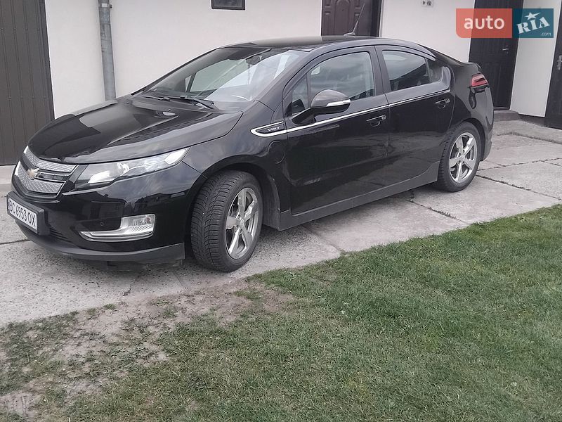 Хэтчбек Chevrolet Volt 2012 в Львове