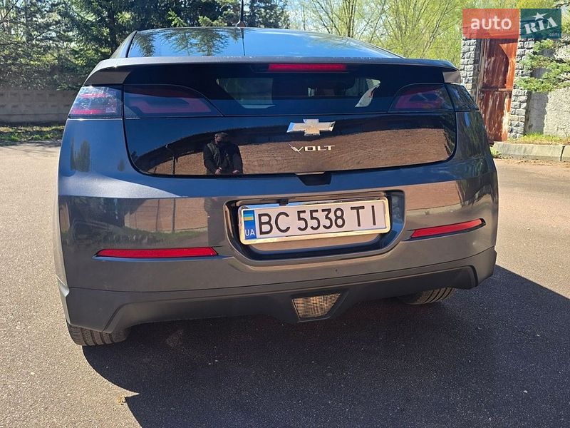 Хэтчбек Chevrolet Volt 2012 в Трускавце