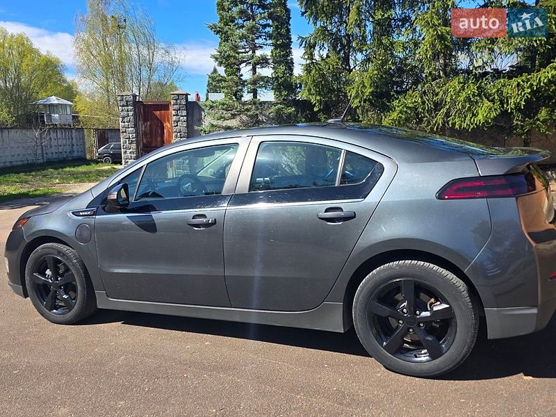 Хэтчбек Chevrolet Volt 2012 в Трускавце