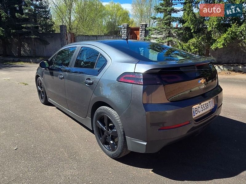 Хэтчбек Chevrolet Volt 2012 в Трускавце