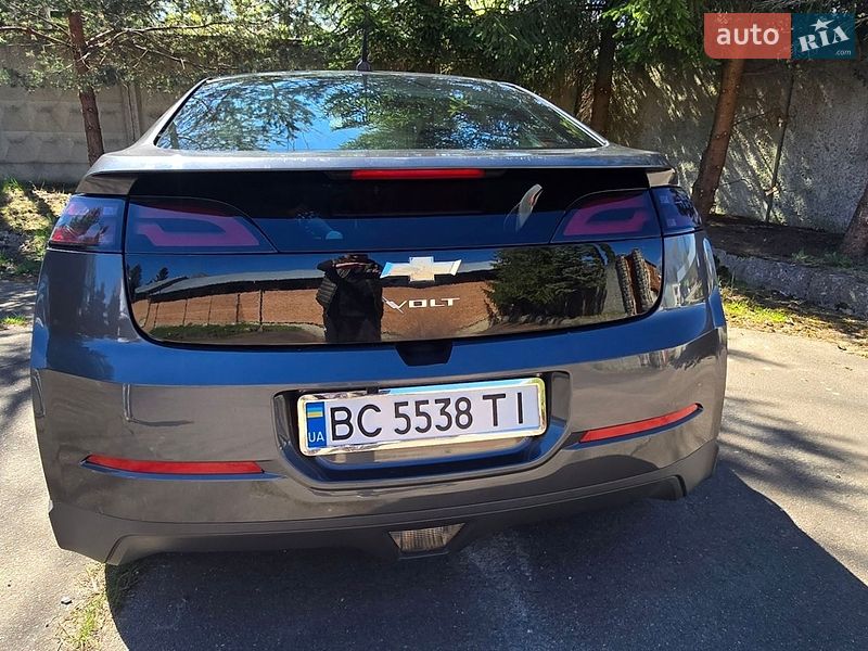 Хэтчбек Chevrolet Volt 2012 в Трускавце