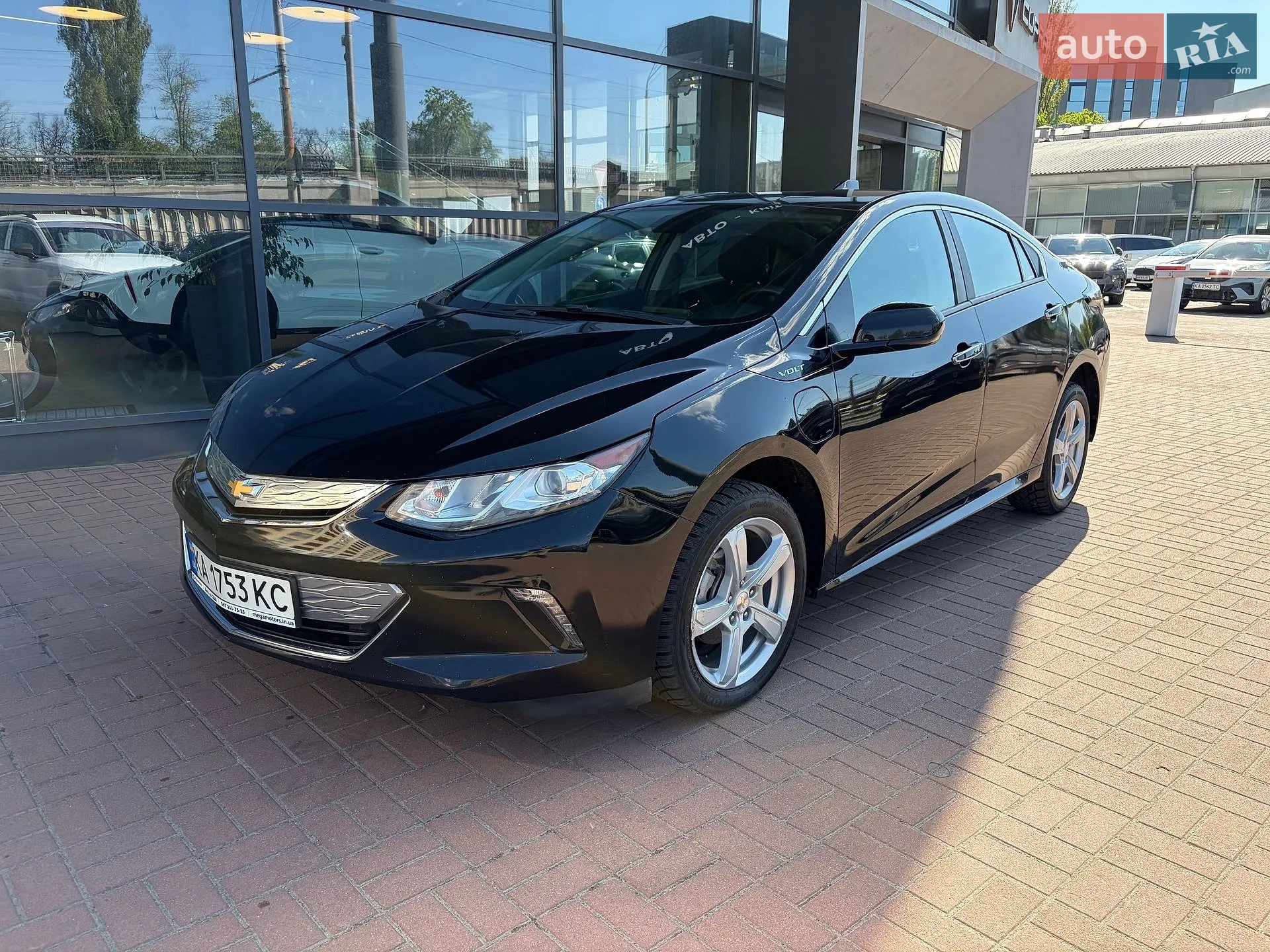 2018 Chevrolet Volt - фото 1