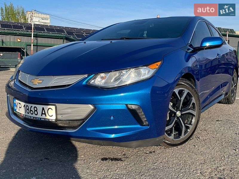 Хэтчбек Chevrolet Volt 2016 в Запорожье