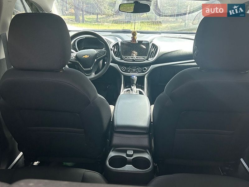 Хэтчбек Chevrolet Volt 2018 в Киеве
