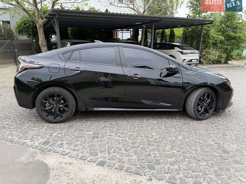 Хетчбек Chevrolet Volt 2017 в Києві