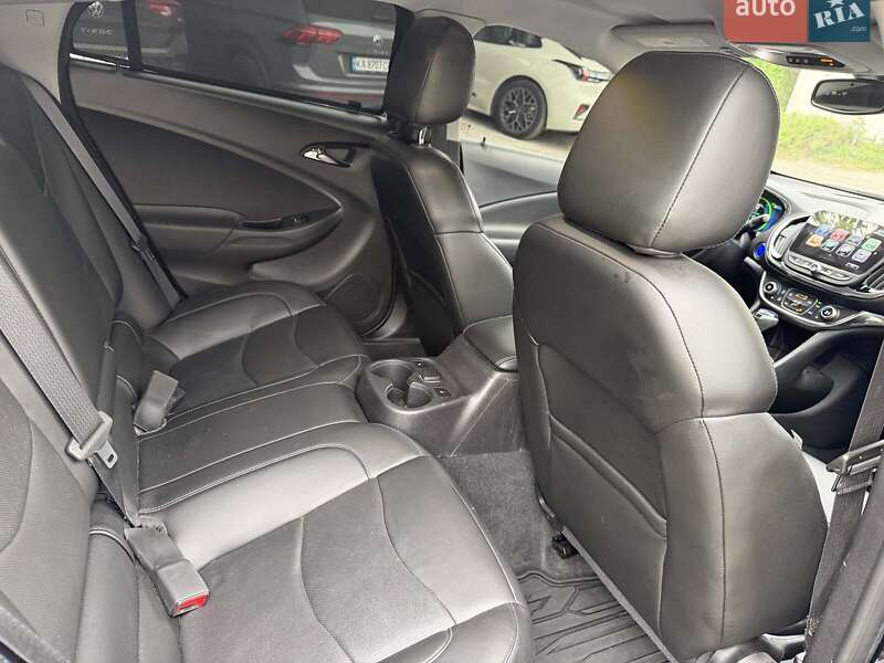 Хетчбек Chevrolet Volt 2017 в Києві