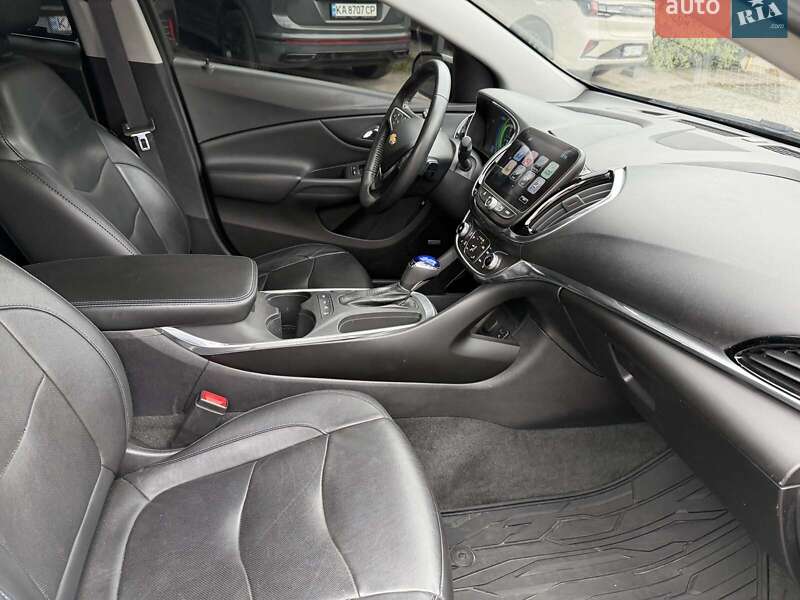 Хетчбек Chevrolet Volt 2017 в Києві