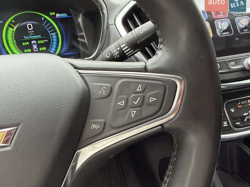 Хетчбек Chevrolet Volt 2017 в Києві