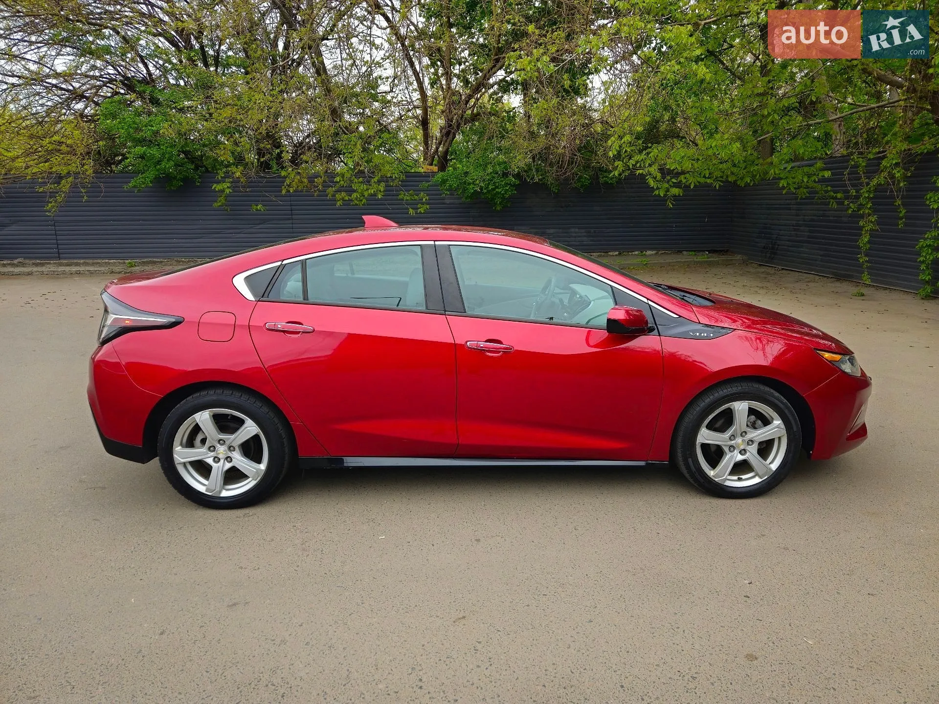 2017 Chevrolet Volt - мініатюра 9