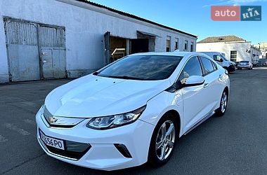 Хэтчбек Chevrolet Volt 2017 в Киеве