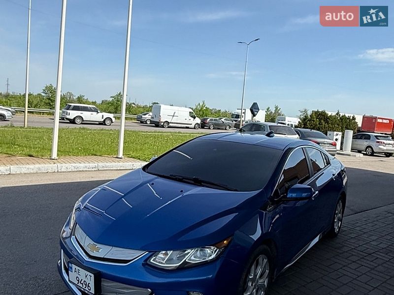 Хетчбек Chevrolet Volt 2016 в Дніпрі