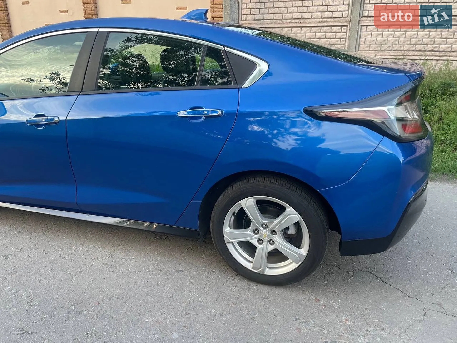 2016 Chevrolet Volt - мініатюра 2