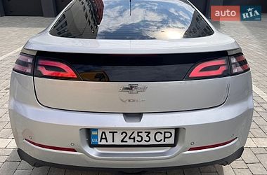 Хэтчбек Chevrolet Volt 2013 в Ивано-Франковске