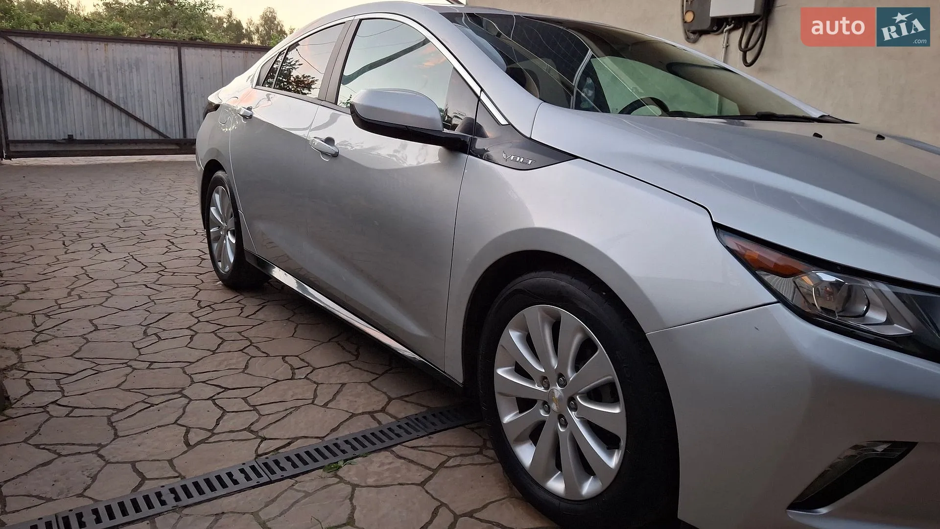 2017 Chevrolet Volt - мініатюра 8