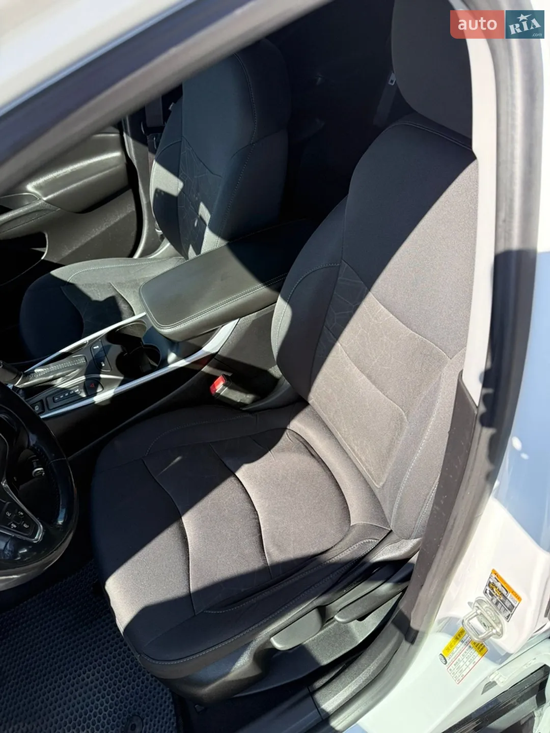 2016 Chevrolet Volt - мініатюра 21