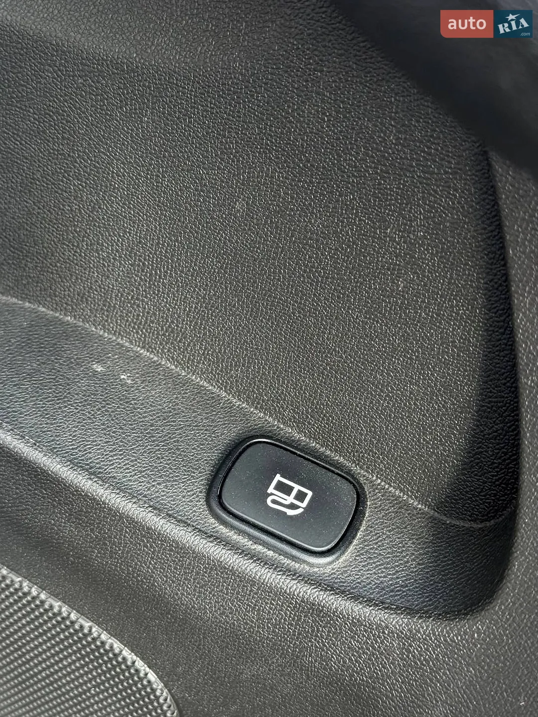 2017 Chevrolet Volt - мініатюра 28
