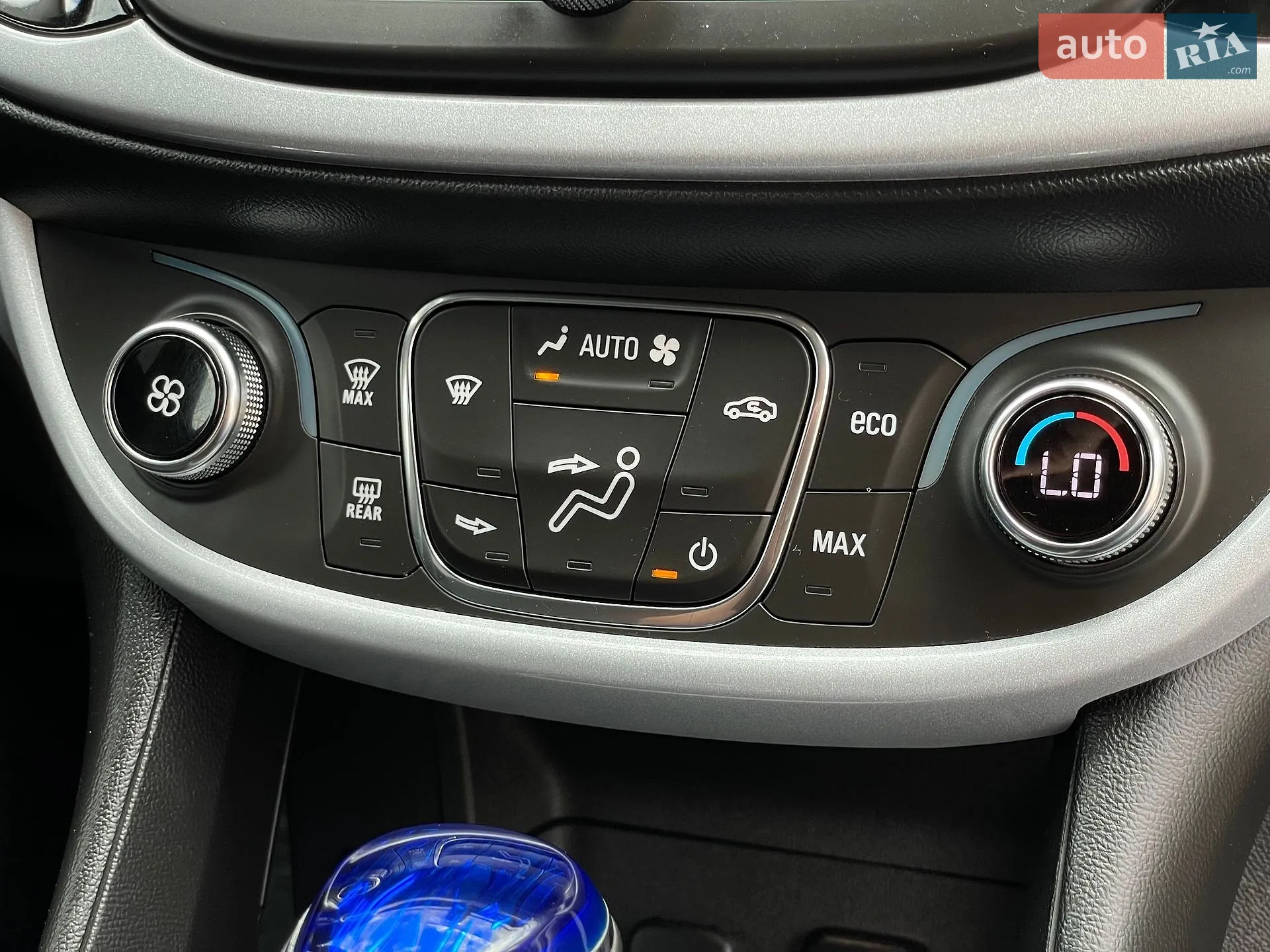 2015 Chevrolet Volt - мініатюра 40