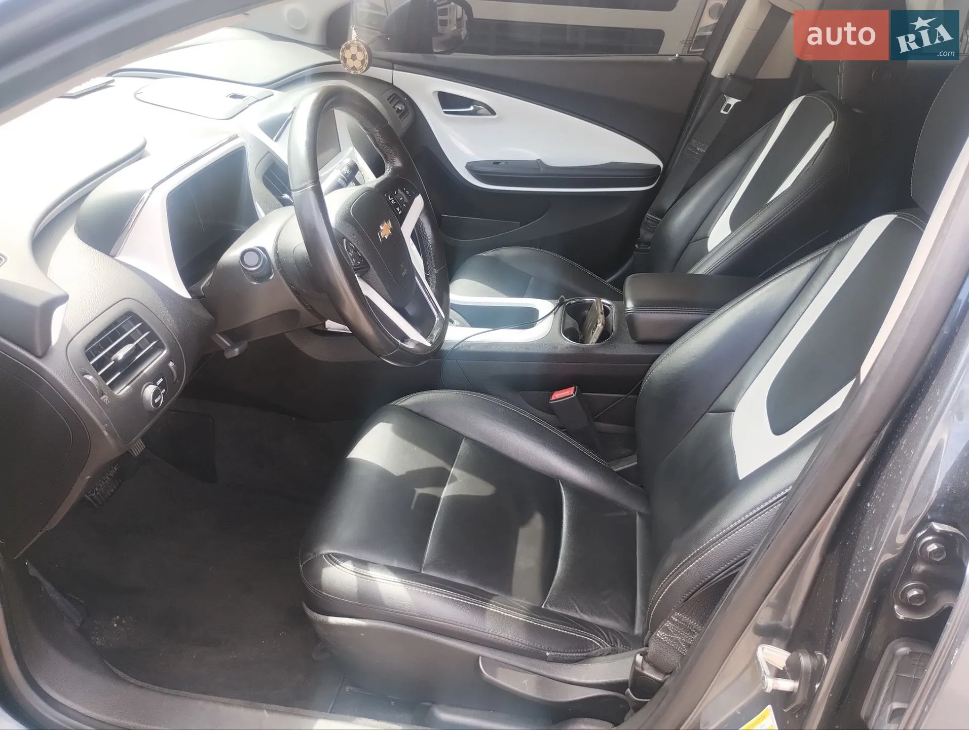 Chevrolet Volt 2013 VIN 1G1RB6E47DU149772 фото оголошення 16 з 21