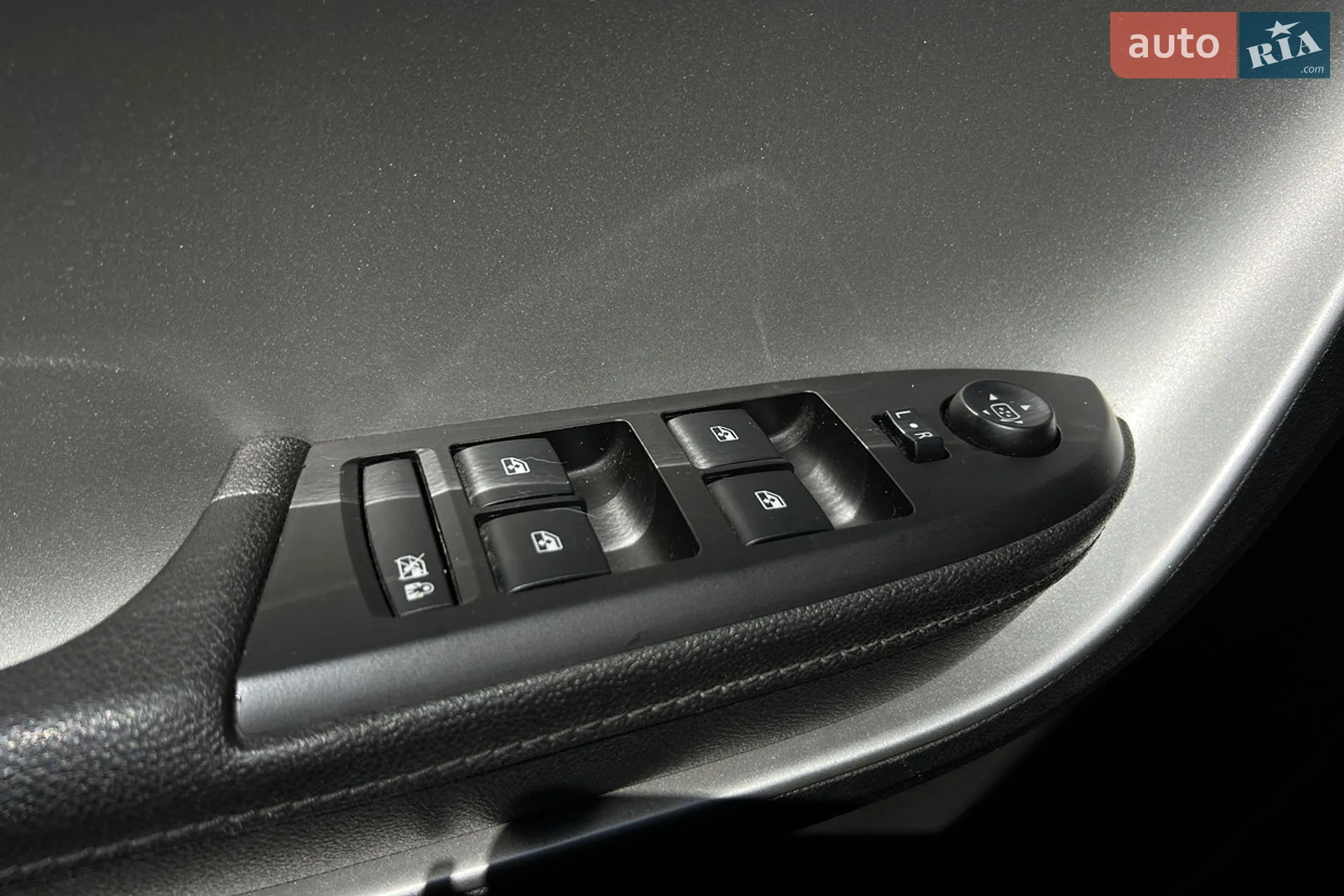 2014 Chevrolet Volt - мініатюра 18
