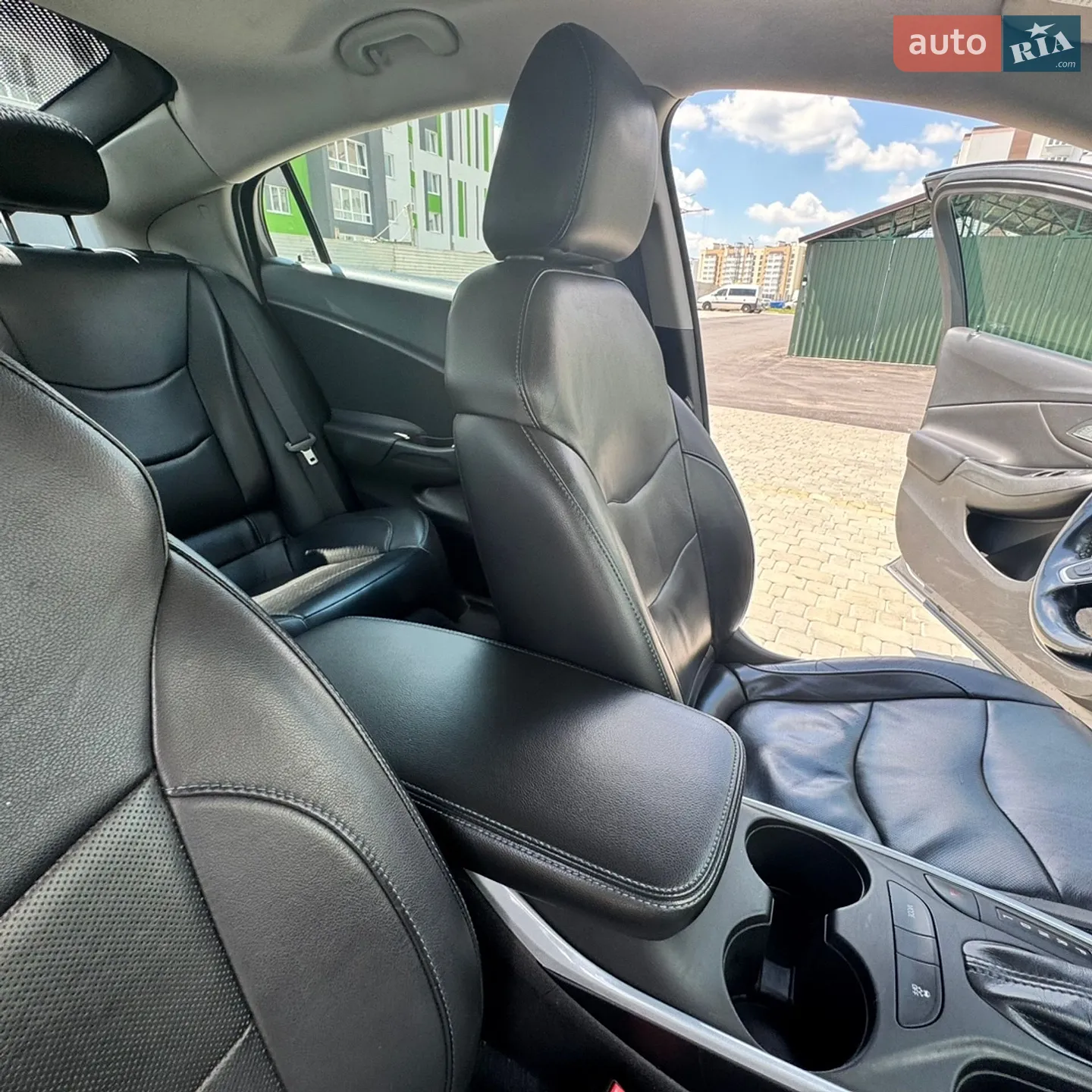 2018 Chevrolet Volt - мініатюра 11