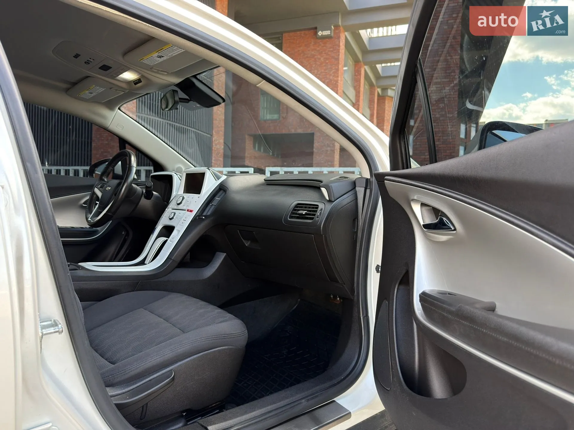 2012 Chevrolet Volt - мініатюра 23