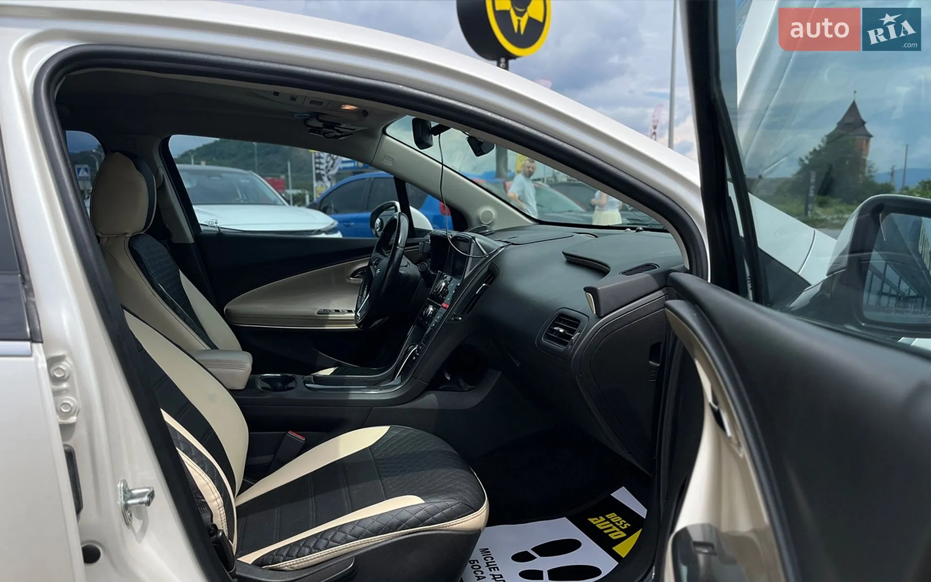 2011 Chevrolet Volt - мініатюра 23